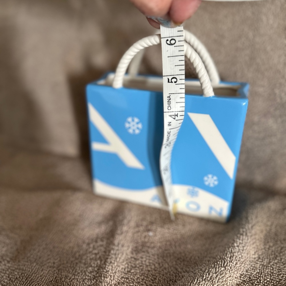 Avon Happy Holidays Shopping Bag - NIB - Ceramic Vase 2003 RepS 2003 Gift. - Picture 6 of 8